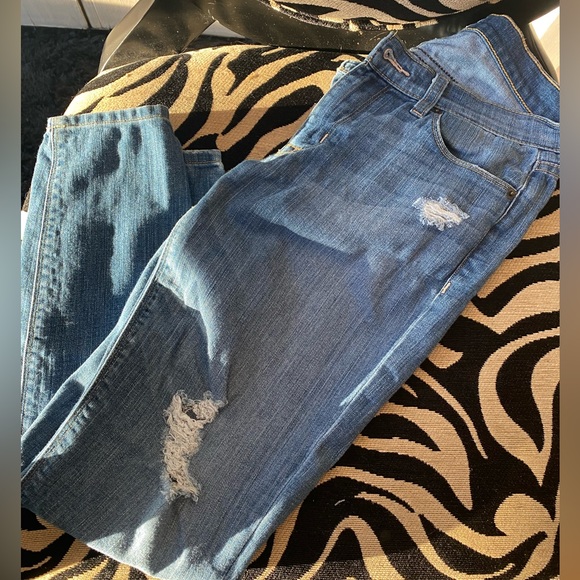 HUDSON Krista Distressed Skinny Jean sz 27 - Picture 4 of 11